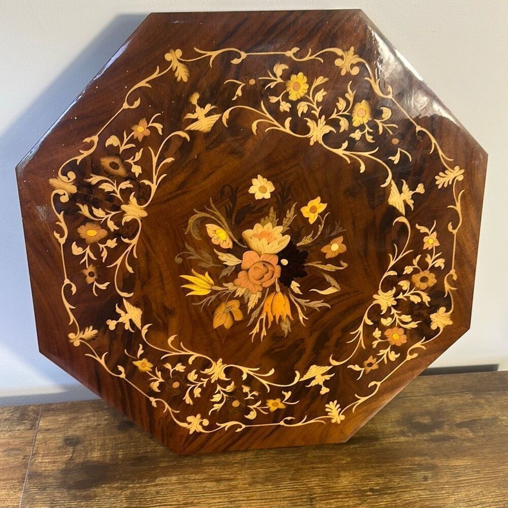 Sorrento Italian Made Octagonal Music Jewelry Box With Key Inlaid Wood Gabriella